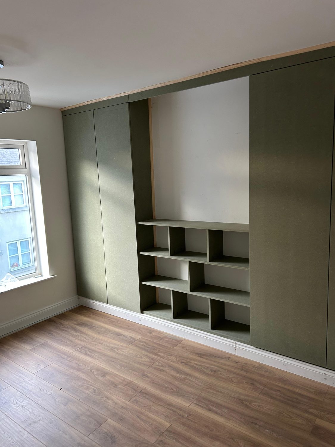 Bespoke alcove storage
